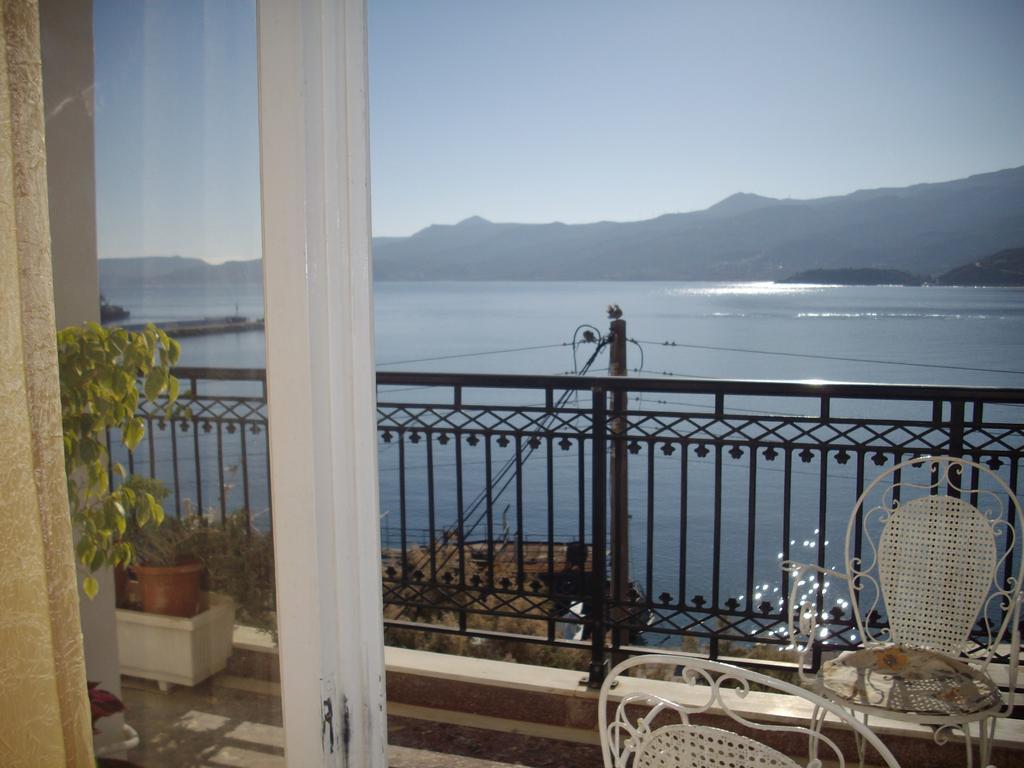 Anna In Front Of The Sea Apartment Sitia  Exterior photo